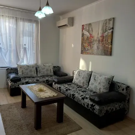 Малкият Париж Apartment